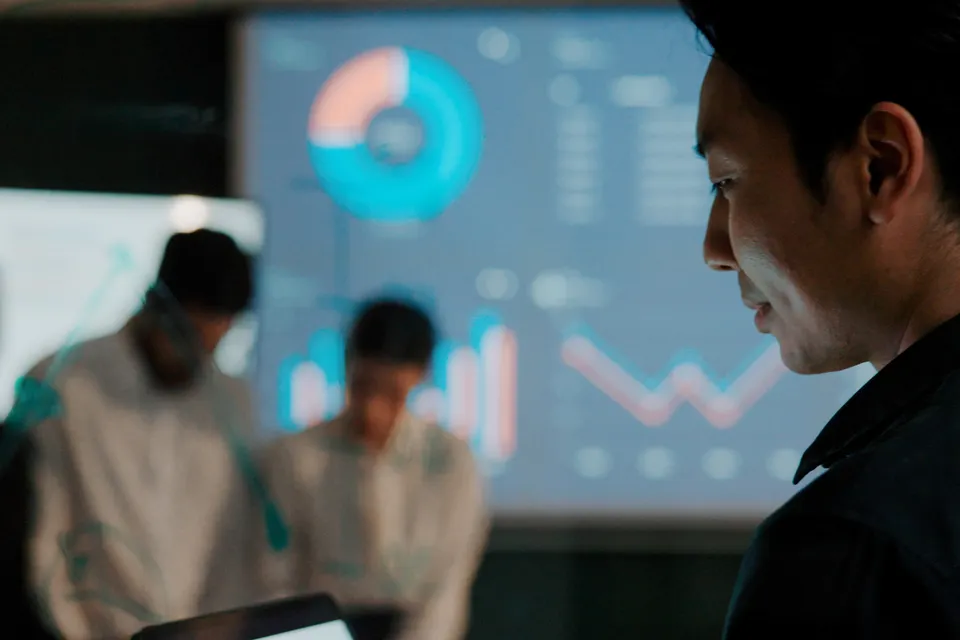 Watch Smarter Data-Marketing: Best Practices for Maximizing ROI